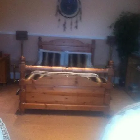 Balmaha House Bed & Breakfast 2*