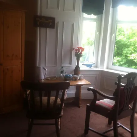 Balmaha House Bed & Breakfast 2*