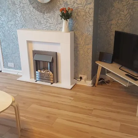 Dragon - Chirnside House 3 Bedroom Glasgow
