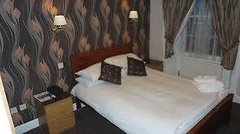 Hotell Sandyford 3*