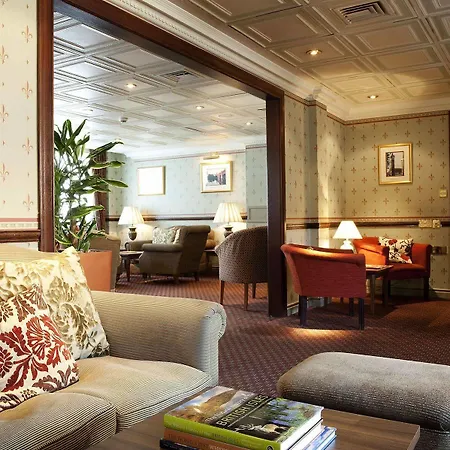 Hotel Carlton George 4*