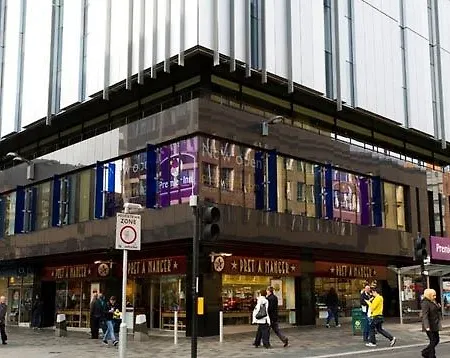 Premier Inn Glasgow City - Buchanan Galleries Hotell 3*
