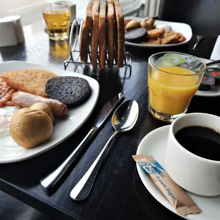 Hotel Lorne 3*
