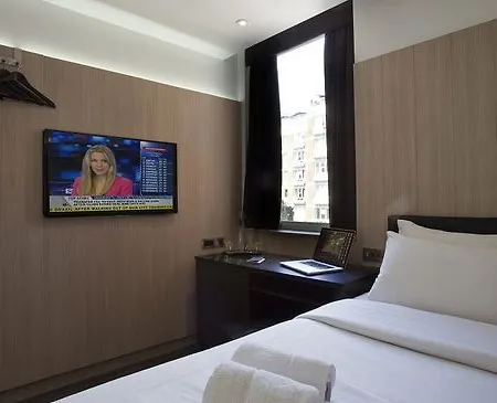 The Z Hotel 3*