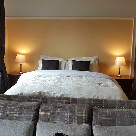 Ashtree House Hotel, Glasgow Airport &