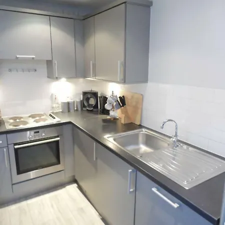 Appartement Art Deco Building On Vibrant Sauchiehall Street *