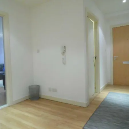 Modern 2-bedroom Near Sse Hydro And Sec *