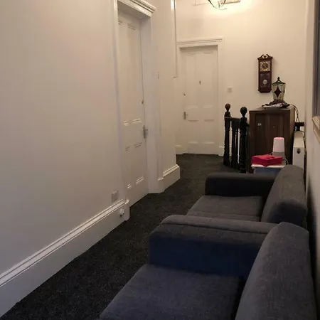 City Centre Suites Renfrew Street