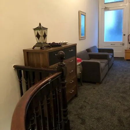 City Centre Suites Renfrew Street B&B 글라스고