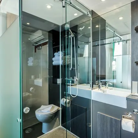 The Z Отель Глазго