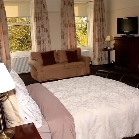 Hotel Ashtree House Hotel, Glasgow Airport & 4*
