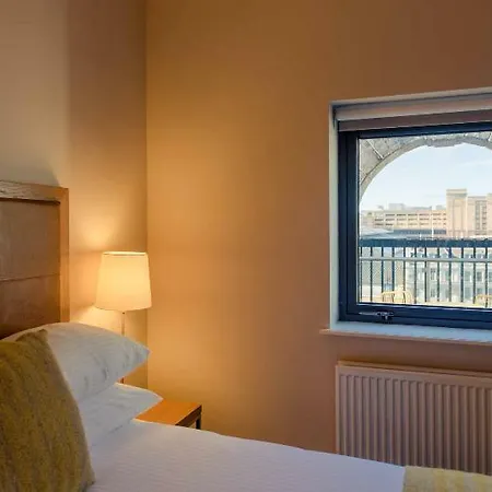 Premier George Square 4* Glasgow