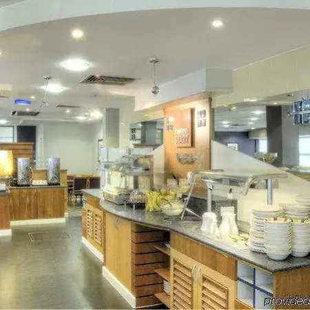 Express - - Ctr Riverside By Ihg 3*