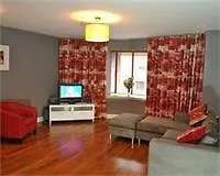 Dreamhouse Merchant 4* Glasgow
