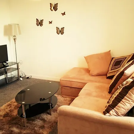 Apartment 3 Bed Near Botanic Gardens *