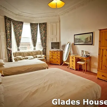 Penzion Glades House 4*