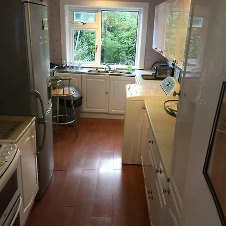 Glades House Penzion 4*