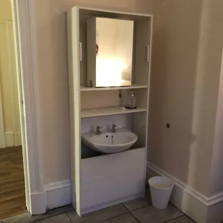 Bank Street Townhouse בית הארחה