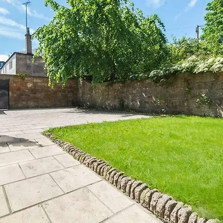 Grosvenor Apartment Glasgow