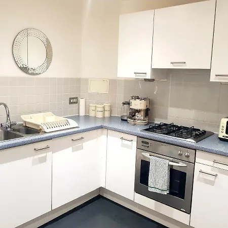 Bright, Spacious 2 Bedroom In The Heart Of City Apartment Glasgow
