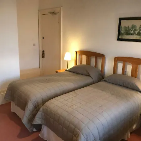 Penzion Glades House 4*