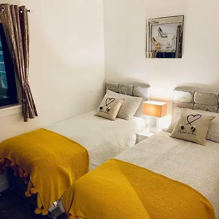 Centre - The Penthouse With Riverviews - Apartamento *
