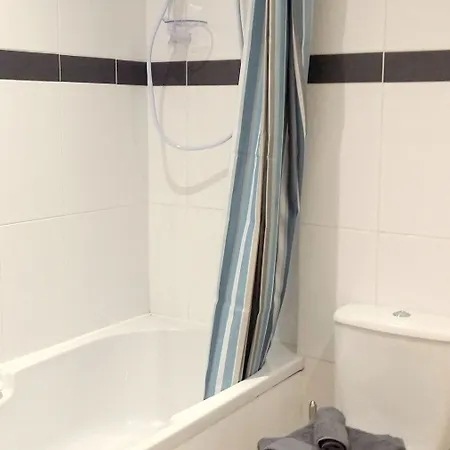 Appartement 2 Bed In The West End