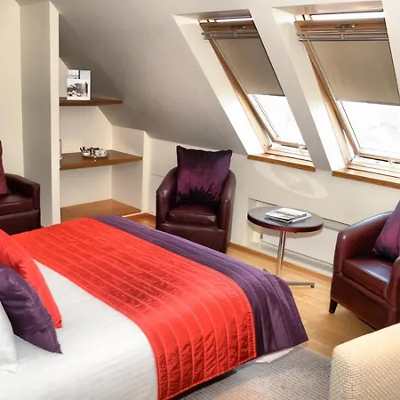 Glynhill & Near Airport Hotel Glasgow