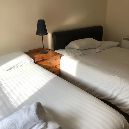 Wallace Hide Out Bed and breakfast 3*