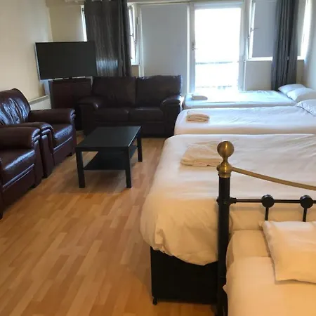Wallace Hide Out Bed and breakfast 3*