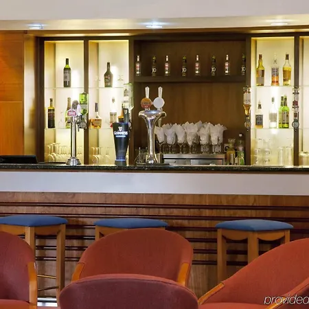 Express Greenock, An Ihg מלון 3*