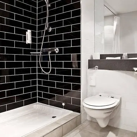 Express Greenock, An Ihg מלון 3*