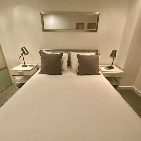 The Heights - River And City View *