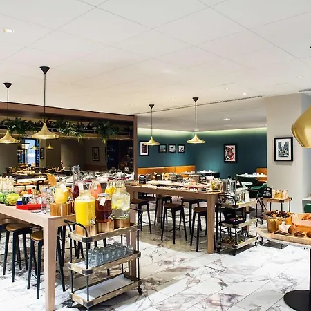 Hotel Radisson Blu Hotel, 4*