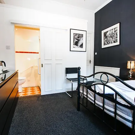 Glasgow Guest House