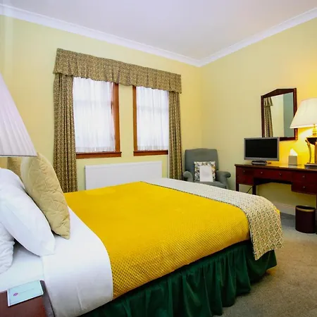 Bed and breakfast Glasgow Guest House 3*