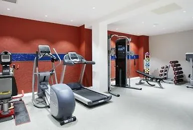 Hampton By Hilton
