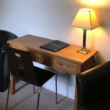 Hotel Ashtree House Hotel, Glasgow Airport & Paisley