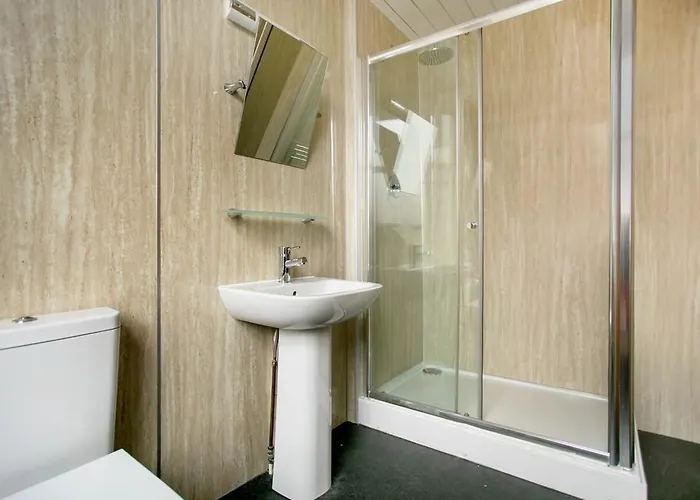 Oyo The Ivory グラスゴー