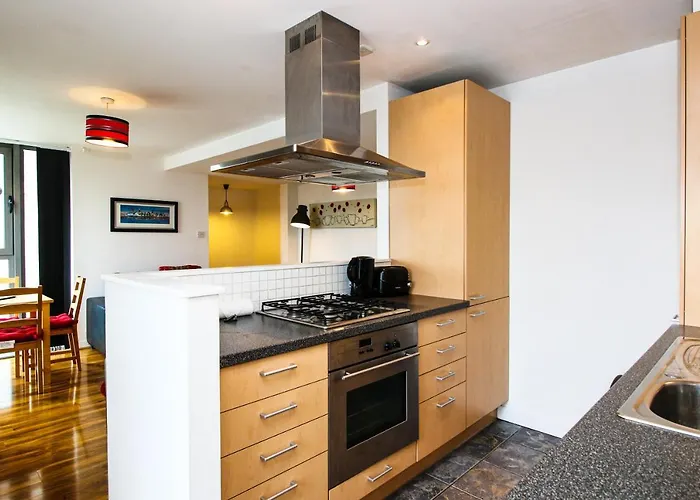 Daire Riverside Apartments