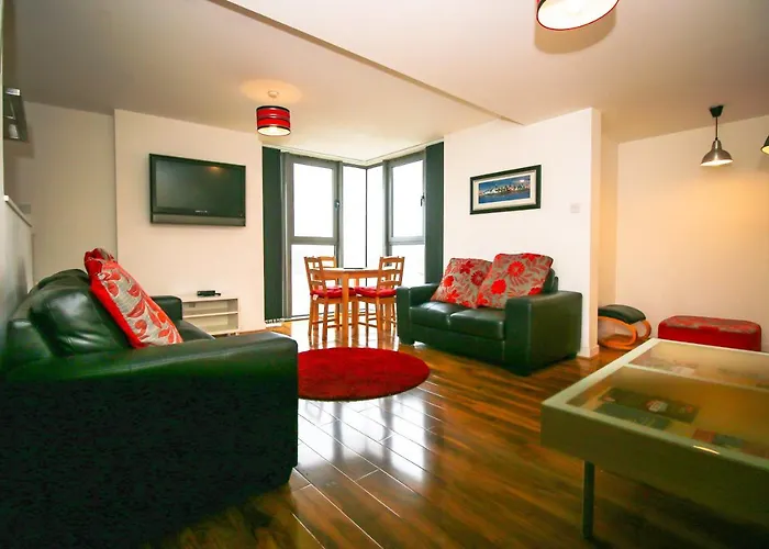 Riverside Apartments *