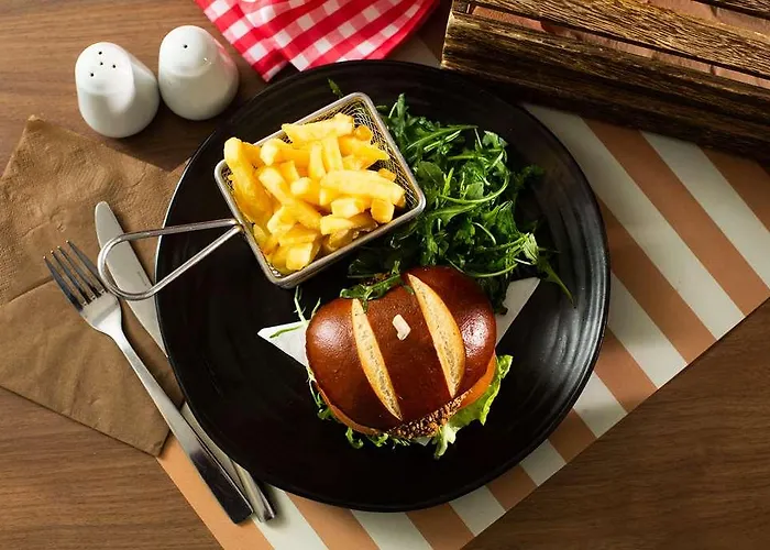 ホテル Campanile Secc Hydro