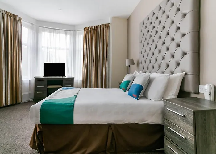 Oyo The Ivory 2* غلاسغو