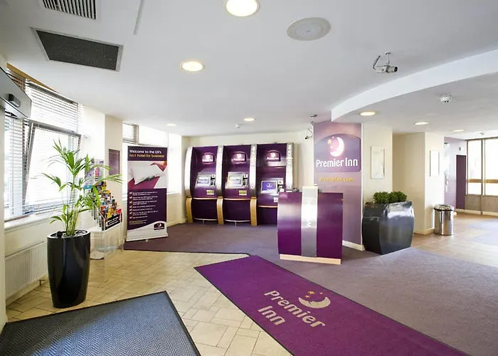 Premier - George Square 3*