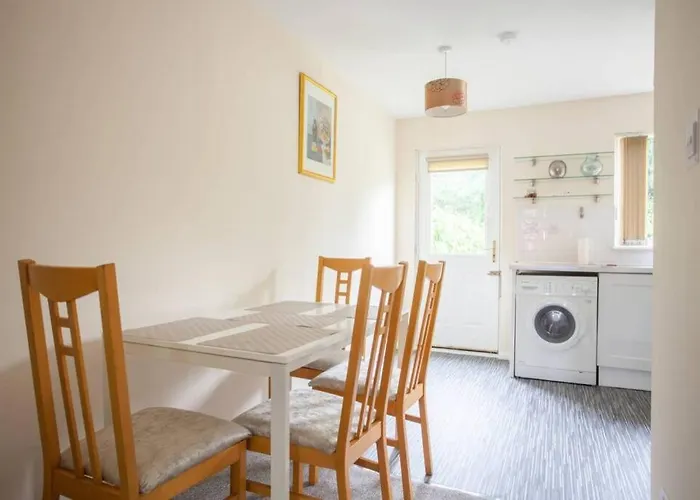 Glasgow's Cosy Family Near Secc Hydro 度假居