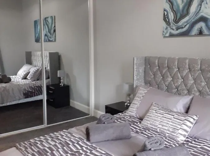 Modern Centre * Glasgow