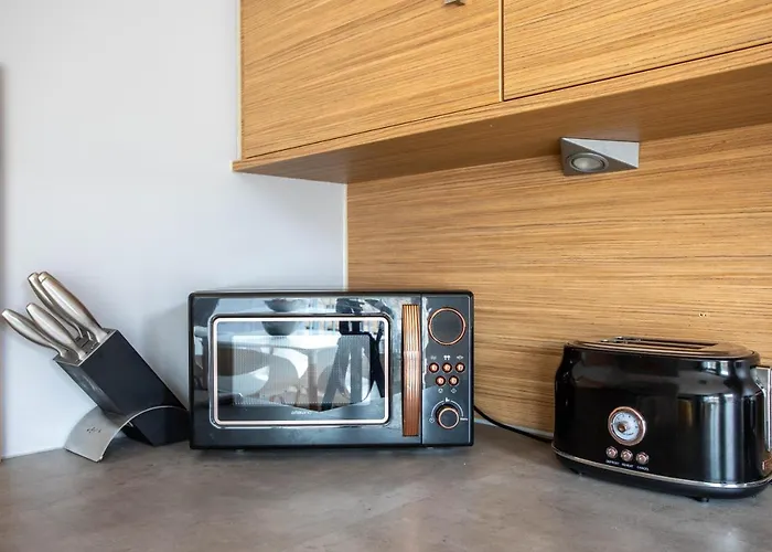 Merchant Modern 1 Bed Executive Flat * Глазго