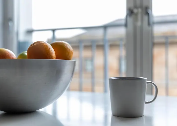 Апартаменты Merchant Modern 1 Bed Executive Flat Глазго