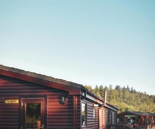 At Loch Lomond * גלאזגו