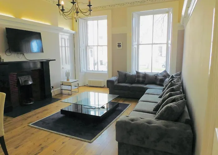 West End - Stunning, Spacious, 3 Bedroom, Main Door Flat With Private Parking *